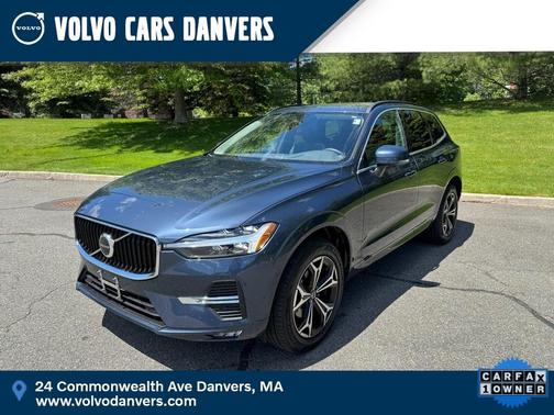 2022 Volvo XC60 B5 Momentum