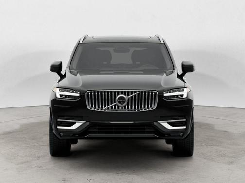 Onyx Black Metallic 2023 Volvo XC90 B6 Plus 6-Seater