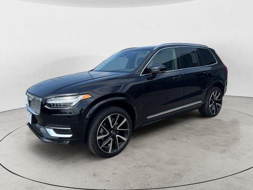 Onyx Black Metallic 2023 Volvo XC90 B6 Plus 6-Seater