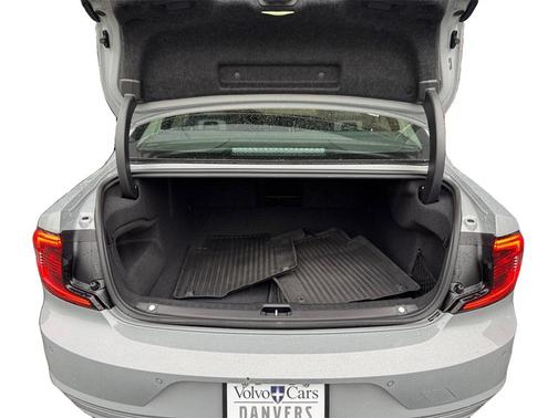 2025 Volvo S90 B6 Plus