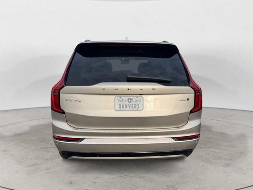 2026 Volvo XC90 B6 Ultra Dark Theme 7-Seater