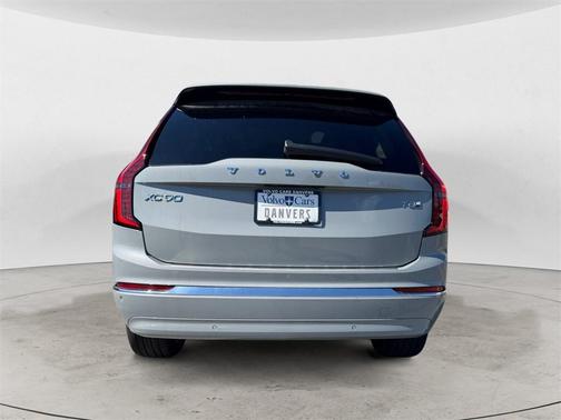 2025 Volvo XC90 Plug-In Hybrid T8 Plus 7-Seater