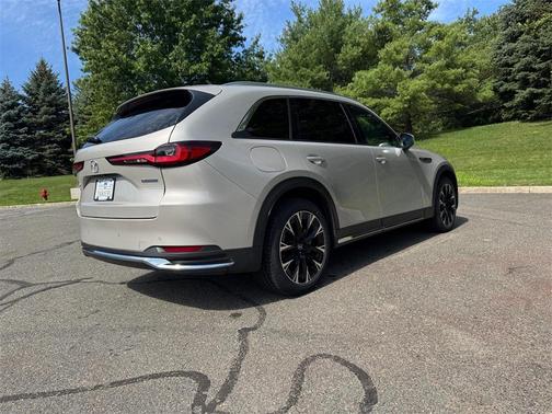 2024 Mazda CX-90 Premium Plus