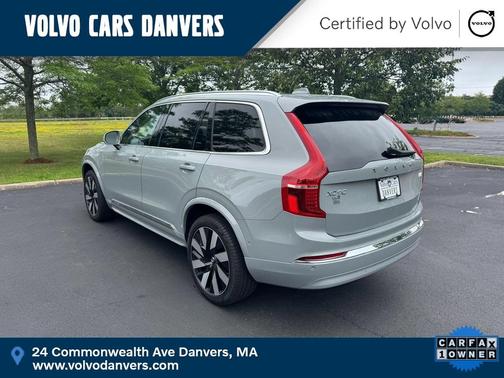 2024 Volvo XC90 Recharge Plug-In Hybrid T8 Plus Bright Theme 7 Passenger