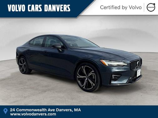 Denim Blue Metallic 2025 Volvo S60 B5 Core