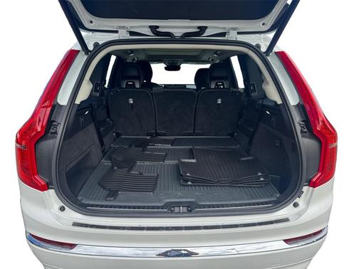 2024 Volvo XC90 Recharge Plug-In Hybrid T8 Plus Bright Theme 7 Passenger