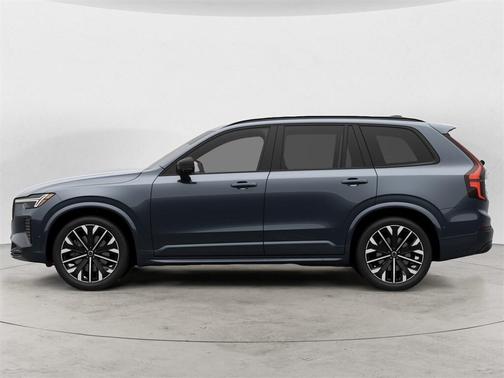 2026 Volvo XC90 B6 ULTRA THEME 7-SEATER