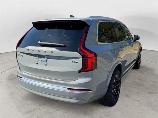 2025 Volvo XC90 Plug-In Hybrid T8 Plus 7-Seater
