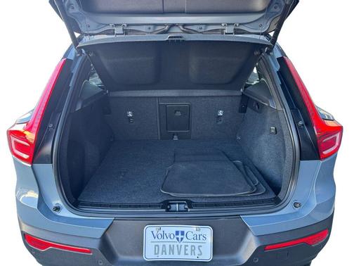 2023 Volvo XC40 Recharge Pure Electric Twin Plus