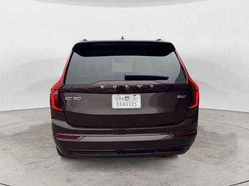 Mulberry Red 2026 Volvo XC90 B6 Ultra Dark Theme 6-Seater