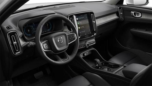 2025 Volvo XC40 B5 Core Bright Theme