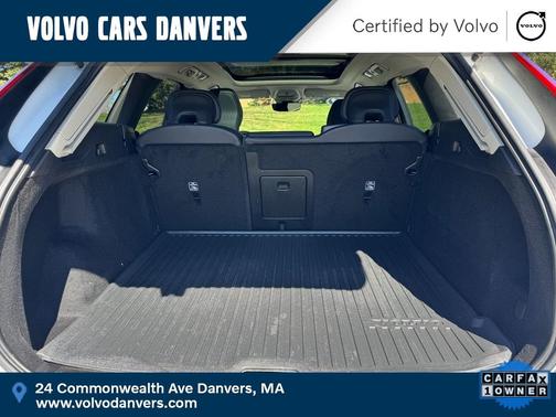 2022 Volvo XC60 B5 Momentum