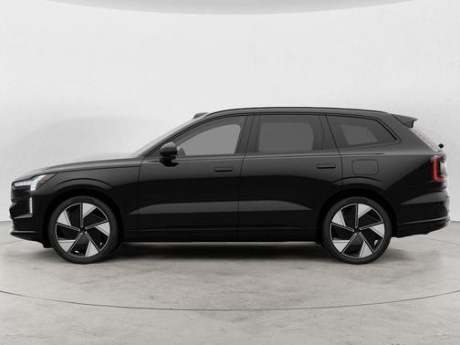 2025 Volvo EX90 Twin Motor Performance Ultra