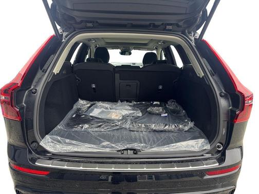 Onyx Black 2026 Volvo XC60 B5 Plus