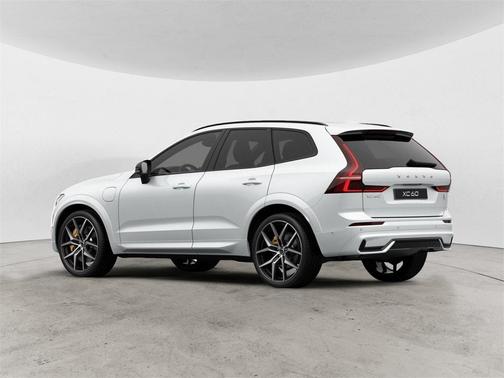 2026 Volvo XC60 Plug-In Hybrid T8 Polestar Engineered