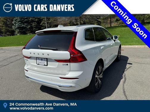 2023 Volvo XC60 B5 Plus Bright Theme