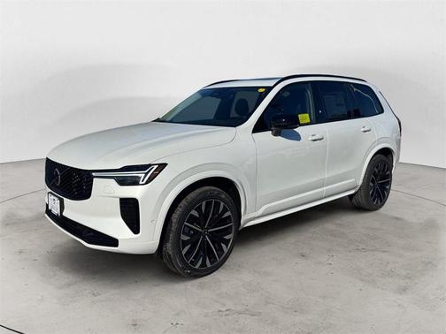 2026 Volvo XC90 B6 Ultra Dark Theme 6-Seater