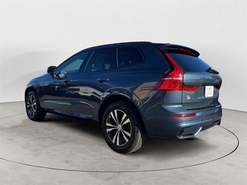 2025 Volvo XC60 B5 Core