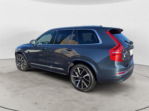 2023 Volvo XC90 B6 Plus 7-Seater