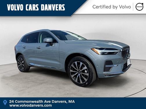 Gray Metallic 2023 Volvo XC60 B5 Plus Bright Theme