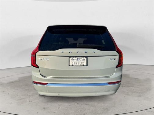 2025 Volvo XC90 B5 Plus 7-Seater