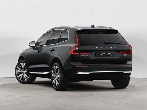 Onyx Black Metallic 2023 Volvo XC60 B5 Plus Bright Theme