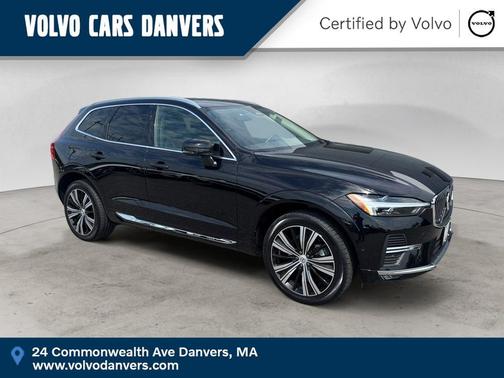 Onyx Black Metallic 2023 Volvo XC60 B5 Plus Bright Theme