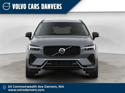 2023 Volvo XC60 B5 Plus Dark Theme