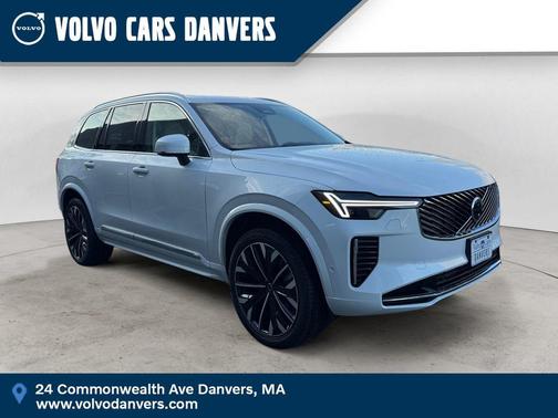 Crystal White 2026 Volvo XC90 Plug-In Hybrid T8 Ultra 7-Seater