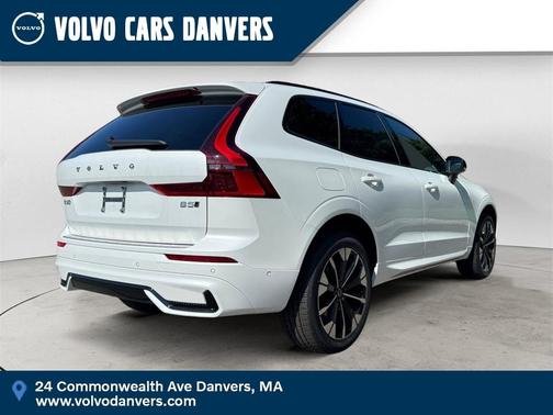 2026 Volvo XC60 B5 Plus