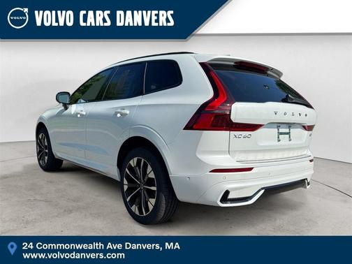 2026 Volvo XC60 B5 Plus