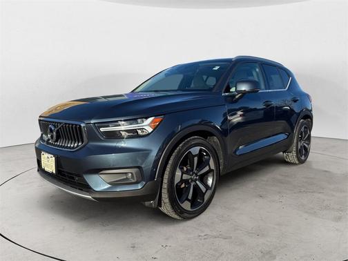 2019 Volvo XC40 T5 Inscription