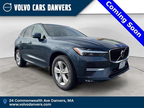 2022 Volvo XC60 B5 Momentum