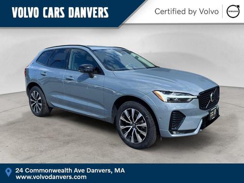 Thunder Gray Metallic 2024 Volvo XC60 B5 Plus Dark Theme