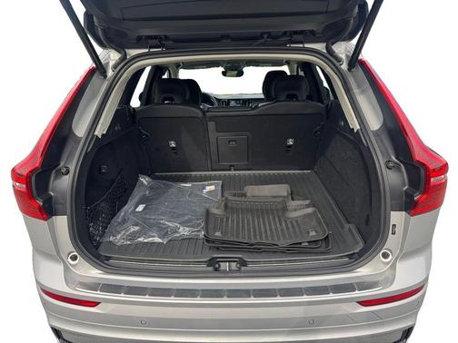 Silver 2023 Volvo XC60 B6 Ultimate Dark Theme