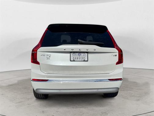 2022 Volvo XC90 T6 Inscription 7 Passenger