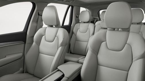 Onyx Black Metallic 2023 Volvo XC90 B5 Core