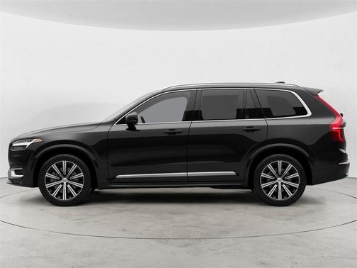 2025 Volvo XC90 B5 Core