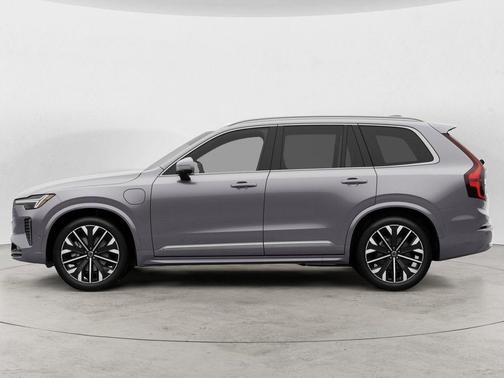 Silver 2026 Volvo XC90 Plug-In Hybrid T8 Plus 6-Seater