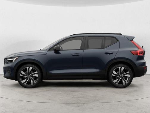 Denim Blue 2026 Volvo XC40 B5 Plus
