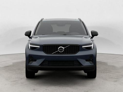 Denim Blue 2026 Volvo XC40 B5 Plus