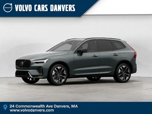 Forest Green 2027 Volvo XC60 B5 PLUS
