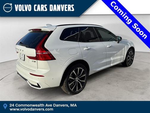 2025 Volvo XC60 B5 Plus