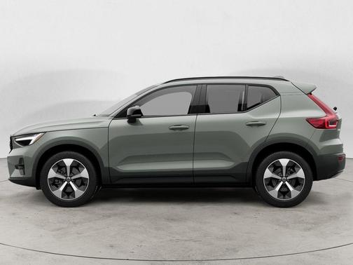 Sage Green Metallic 2023 Volvo XC40 B5 Plus Dark Theme