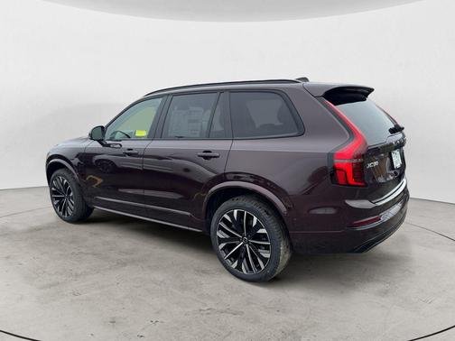 Mulberry Red 2026 Volvo XC90 B6 Ultra Dark Theme 7-Seater