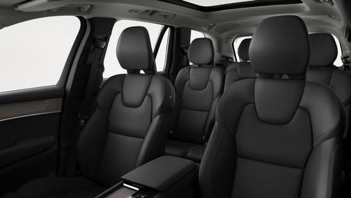 2026 Volvo XC90 B6 Ultra Dark Theme 7-Seater
