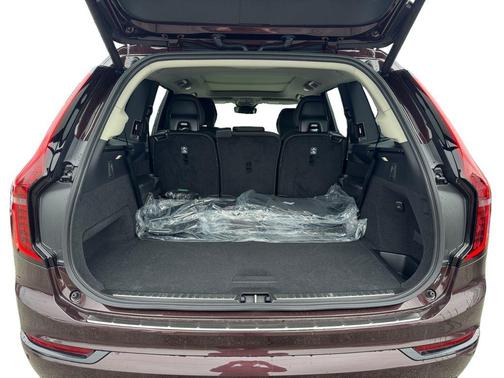 Mulberry Red 2026 Volvo XC90 B6 Ultra Dark Theme 7-Seater