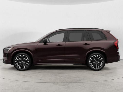 2026 Volvo XC90 B6 Ultra Dark Theme 7-Seater