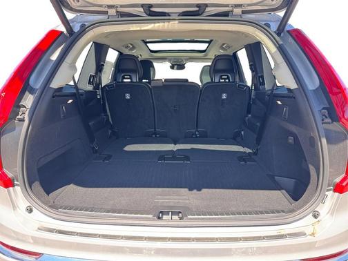 2025 Volvo XC90 B6 Plus 7-Seater