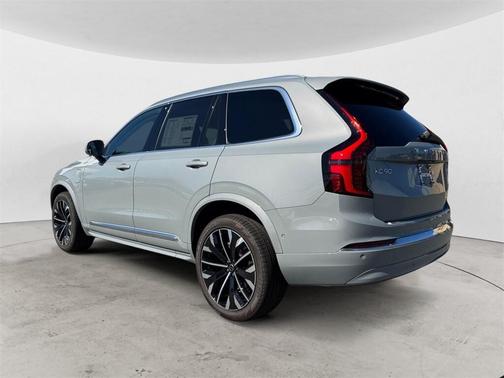 2026 Volvo XC90 Plug-In Hybrid T8 Plus 7-Seater